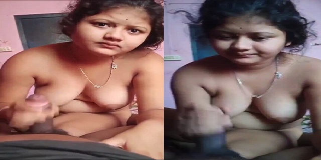 Village Fuck Topless Bhabhi Giving Handjob