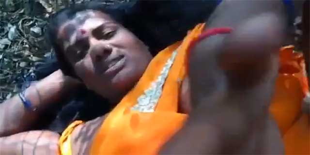 Xxx Marathi Open - Marathi village wife fucked in jungle