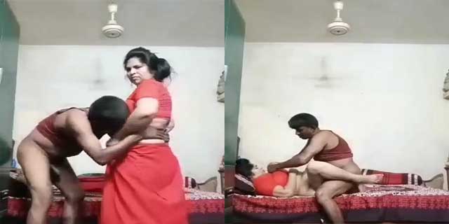 640px x 320px - Village housewife secret sex affair with Devar