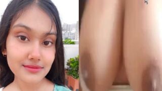 Dehati girl nude show for lover latest MMS