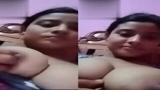 Big boobs pressing selfie video of busty bhabhi