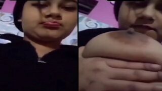 Dehati sex girlfriend exposing huge boobs