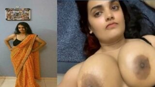 Horny bhabhi in saree exposing big boobs selfie