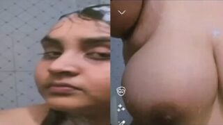 Milk tanker chubby girl nude bath leaked video